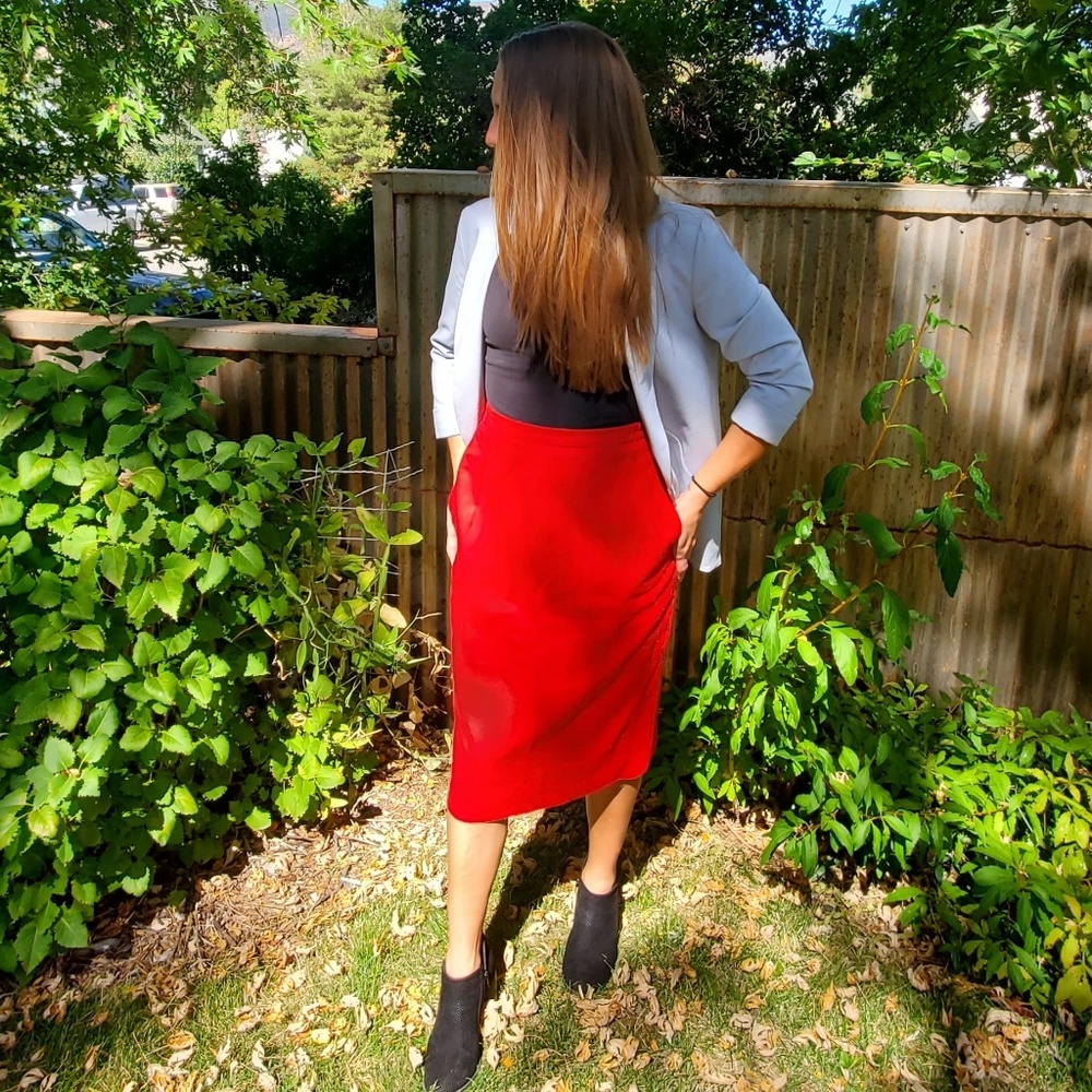 Vintage 100% Wool Red Pencil Skirt w/Pockets